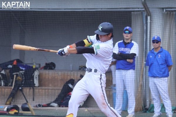 [야구/선수권대회] 건국대,  동원대전 11-3 승 대표이미지